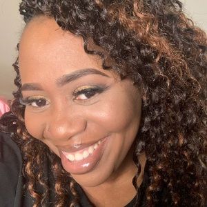 Meet your Posher, Kadiatu